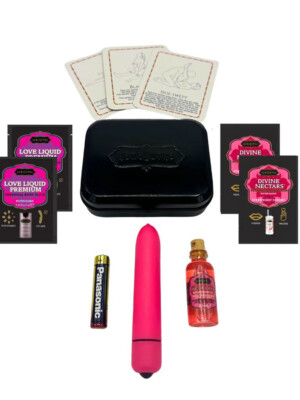 weekender kit vibe strawberry dreams weekender kit vibe strawberry dreams