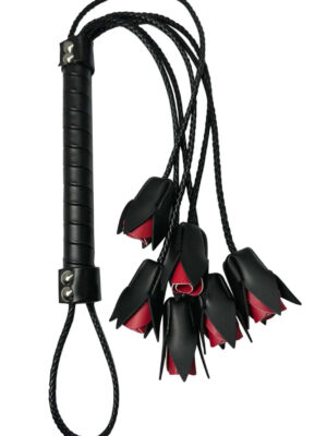 rose whip black