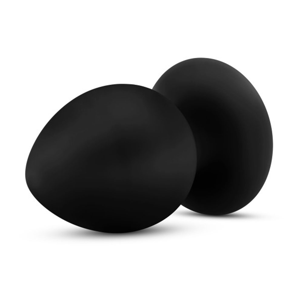 anal adventures platinum silicone anal stout plug large black anal adventures platinum silicone anal stout plug large black